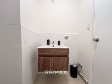 SE ALQUILA DEPARTAMENTO DE ESTRENO IMCLUIDO COCHERA - 74 M2