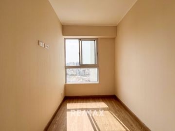 SE ALQUILA DEPARTAMENTO DE ESTRENO IMCLUIDO COCHERA - 74 M2