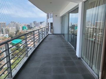 Venta de Lindo Departamento 187 m2 en San Isidro