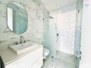 En Venta Depto. de Lujo 2 Dorm. 120 m² con Balcón, Ed. Oh Residencias, González Suárez