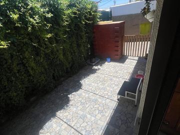 Casa Sólida a pasos de Av. Pajaritos, Metro Monte Tabor, Maipú.