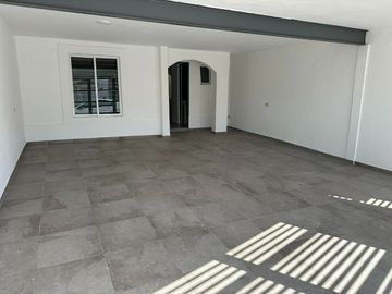 Casa en venta en Valle Alto
