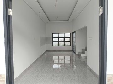 Rumah Dijual Di Jatibening Cikunir Bekasi Kota 2 Lantai Murah Perumahan Jual
