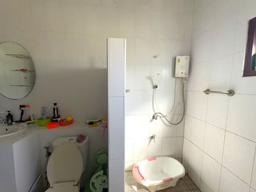4 Garden Houses and Various Fruit Trees for Sale in Thai Mueang, Phangnga