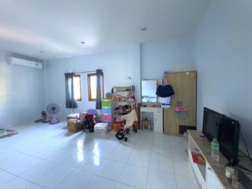 4 Garden Houses and Various Fruit Trees for Sale in Thai Mueang, Phangnga