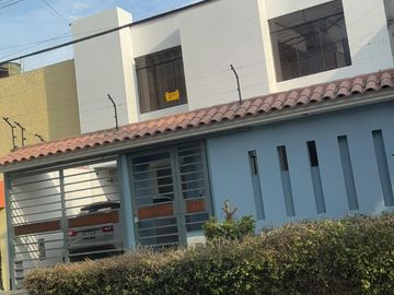 Alquilo MINIDEPA, 1Dormitorio en segundo piso, Urb. Matellini, a pasos: Iglesia Santa María de los Ángeles