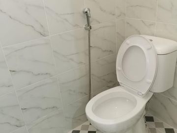 RUMAH TINGGAL DAN KOST 15 KAMAR, CENTRAL PARK MULYOSARI