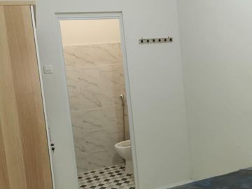 RUMAH TINGGAL DAN KOST 15 KAMAR, CENTRAL PARK MULYOSARI