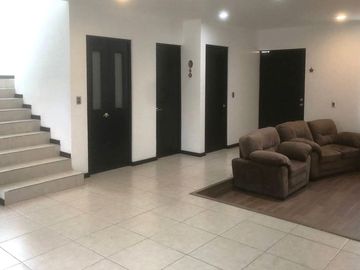 CASA EN COTO PRIVADO EN ALTOZANO, a unos pasos de escuelas, hospitales. REBAJADA