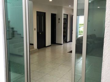 CASA EN COTO PRIVADO EN ALTOZANO, a unos pasos de escuelas, hospitales. REBAJADA