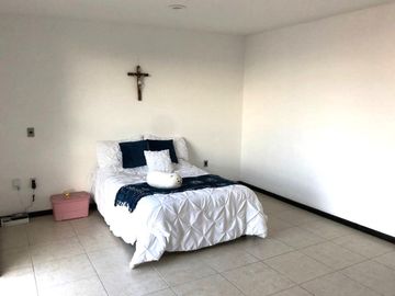 CASA EN COTO PRIVADO EN ALTOZANO, a unos pasos de escuelas, hospitales. REBAJADA