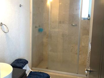 CASA EN COTO PRIVADO EN ALTOZANO, a unos pasos de escuelas, hospitales. REBAJADA