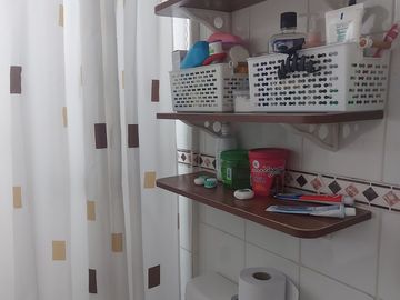 SE VENDE AMPLIA CASA EN INVICA, PLACILLA