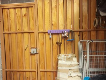 SE VENDE AMPLIA CASA EN INVICA, PLACILLA