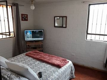 VILLA CASAS DEL HUERTO, PUENTE ALTO, CASA EXCELENTE MANTENCION