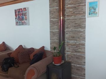 SE VENDE AMPLIA CASA EN  EL TERCER SECTOR DE PLAYA ANCHA