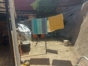SE VENDE AMPLIA CASA EN  EL TERCER SECTOR DE PLAYA ANCHA