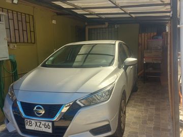 SE VENDE AMPLIA CASA EN  EL TERCER SECTOR DE PLAYA ANCHA