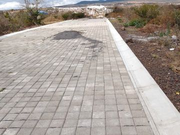 TERRENO DE 200M2, SALIDA A QUIROGA, ANTES DE CINEPOLIS PASEO PONIENTE PAESCRITURADO Y PAVIMENTADO