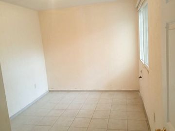 CASA HABITACIÓN 2 PLANTAS, 3 RECAMARAS EN VILLAS DEL PEDREGAL. Se aceptan créditos