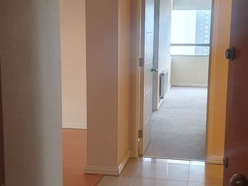 VERIDICA VENDE departamento 4D 4B 2E 1 Bod $UF 9.495