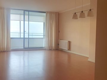 VERIDICA VENDE departamento 4D 4B 2E 1 Bod $UF 9.495