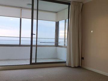 VERIDICA VENDE departamento 4D 4B 2E 1 Bod $UF 9.495