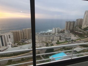 VERIDICA VENDE departamento 4D 4B 2E 1 Bod $UF 9.495