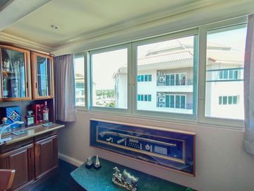 Luxury Condo for Sale at Siri Thara, Spacious Unit – Nearly 200 sq.m. with premium decor
