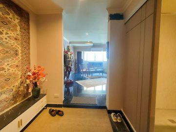 Luxury Condo for Sale at Siri Thara, Spacious Unit – Nearly 200 sq.m. with premium decor