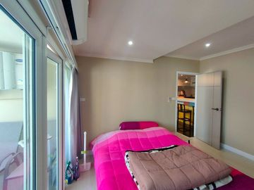 Luxury Condo for Sale at Siri Thara, Spacious Unit – Nearly 200 sq.m. with premium decor
