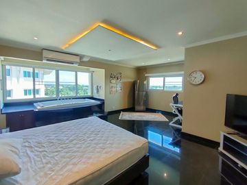 Luxury Condo for Sale at Siri Thara, Spacious Unit – Nearly 200 sq.m. with premium decor