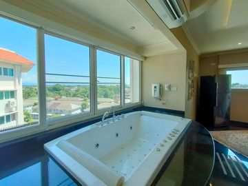 Luxury Condo for Sale at Siri Thara, Spacious Unit – Nearly 200 sq.m. with premium decor