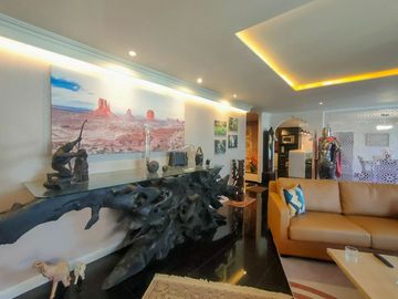 Luxury Condo for Sale at Siri Thara, Spacious Unit – Nearly 200 sq.m. with premium decor