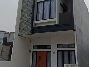 Rumah Dijual SIAP HUNI Di Jatibening Cikunir Bekasi Kota 2 Lantai Murah Perumahan Jual