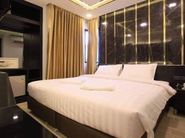For Sale Luxury Hotel | Petchburi Road