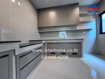 2-storey detached house, 71 sq m., Saransiri Rangsit Village, Soi 4/1, Rangsit-Pathum Thani Road, Road 346, Mueang Pathum Thani, Pathum Thani