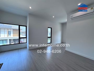 2-storey detached house, 71 sq m., Saransiri Rangsit Village, Soi 4/1, Rangsit-Pathum Thani Road, Road 346, Mueang Pathum Thani, Pathum Thani