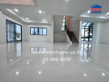 2-storey detached house, 121.1 sq.w., Krisada City Village, Lake and Park, Soi Bang Pla 18, Theparak Road, Old Sukhumvit Road, Bang Phli, Samut Prakan