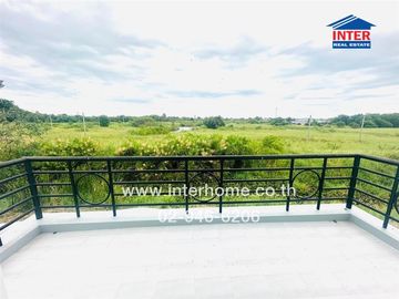 2-storey detached house, 121.1 sq.w., Krisada City Village, Lake and Park, Soi Bang Pla 18, Theparak Road, Old Sukhumvit Road, Bang Phli, Samut Prakan