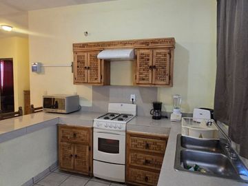 DEPARTAMENTO EN RENTA AL NORTE EN COLONIA KIOSKO EJECUTIVO COMPLETAMENTE AMUEBLADO Y EQUIPADO