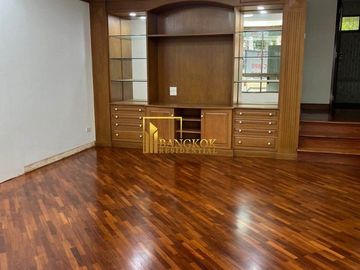 4 Bedroom Townhouse For Rent or Sale in Thonglor