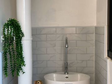 Sale condo Kuan Im Housing Estate, Building2, 4flr,Corner room35m.,2bed,1bath 838KB, furnished, Pa Daet, Mueang Chiang Mai
