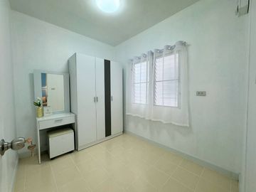 Sale condo Kuan Im Housing Estate, Building2, 4flr,Corner room35m.,2bed,1bath 838KB, furnished, Pa Daet, Mueang Chiang Mai