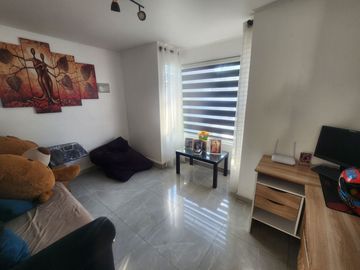 Hermosa Casa en venta Avda.Los Halcones Larapinta, Lampa