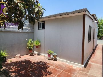 Excelente Casa Ampliada en Republica de Francia 455 Huechuraba