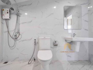 2 Bedroom condo (Penthouse duplex condo) with doisuthep view for sale nearby Maya Shopping Mall