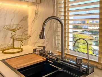 2 Bedroom condo (Penthouse duplex condo) with doisuthep view for sale nearby Maya Shopping Mall