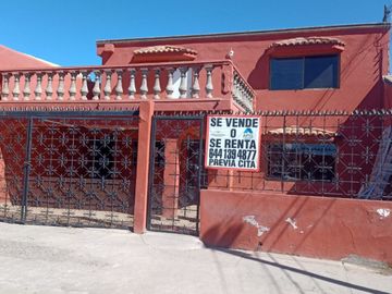 CASA EN VENTA O RENTA ZONA CENTRO