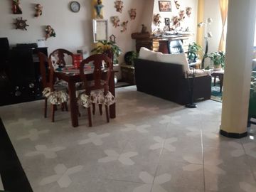 VENDO - PERMUTO CASA QUINTA EN COGUA CUNDINAMARCA